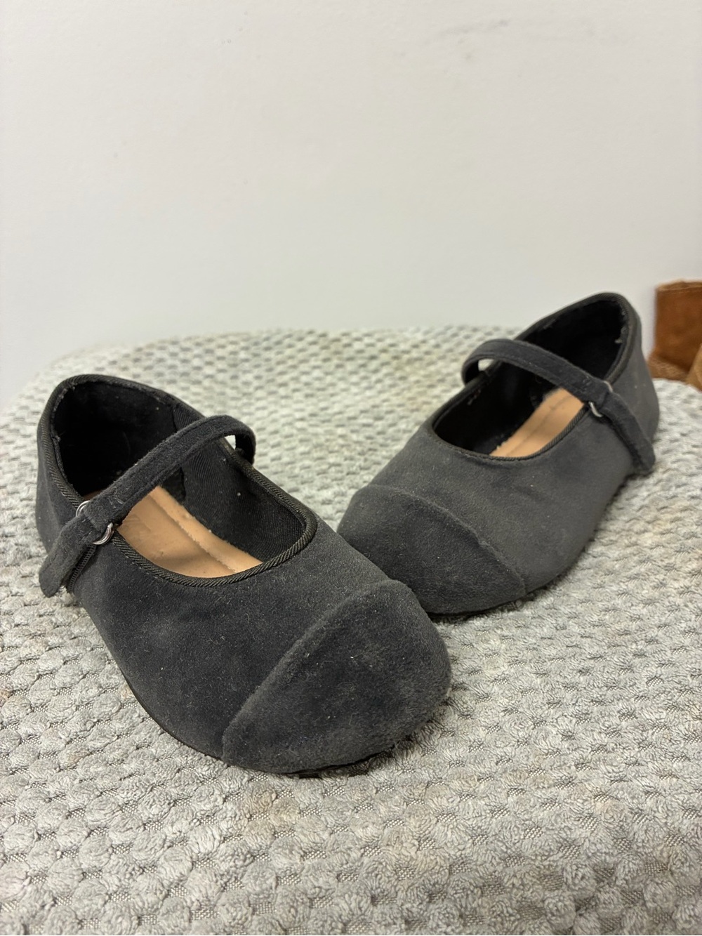 Zara Kids Velvet Charcoal Gray Mary Jane Flats - Classic Everyday Style